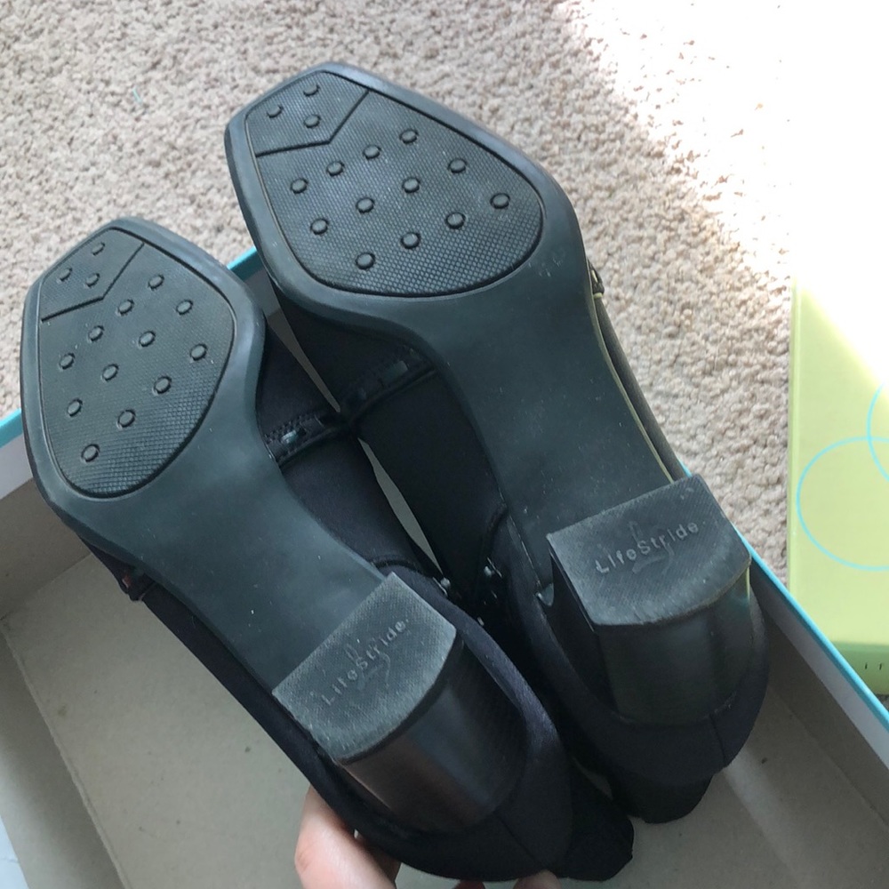 Shoes - Picture 3 of 3